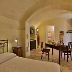 San Giorgio 3* Matera